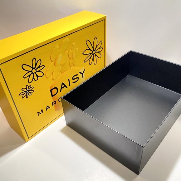 Daisy Marc Jacobs Perfume Box Yellow Cute Storage Display Rectangular Flowers - Picture 8 of 16